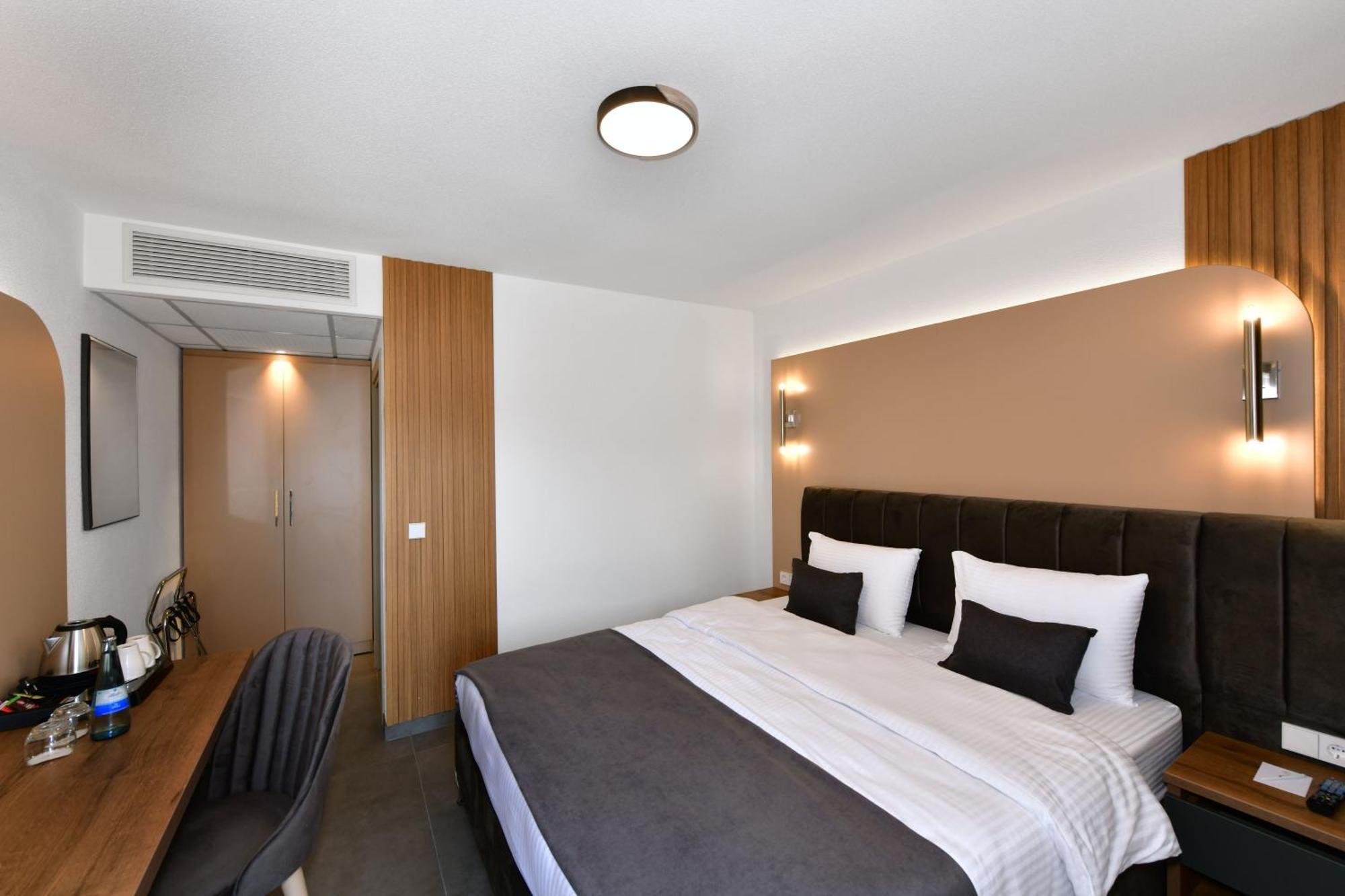 Korki'S Motel Schopfheim Extérieur photo
